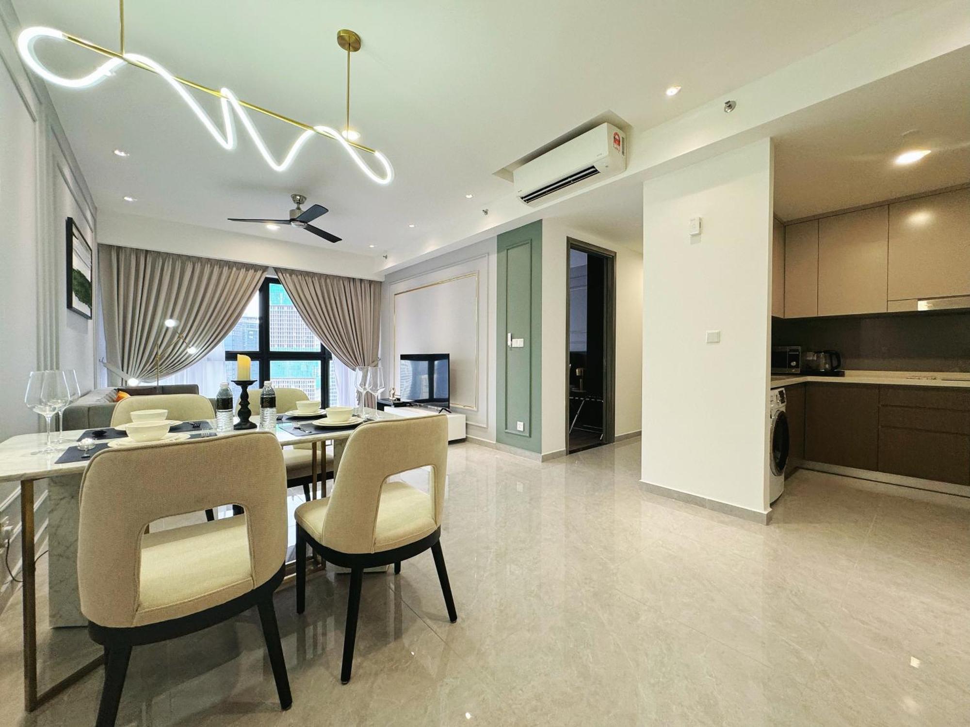 Апартаменты Agile Bukit Bintang Trx By Dormeo Destinations Куала-Лумпур Экстерьер фото