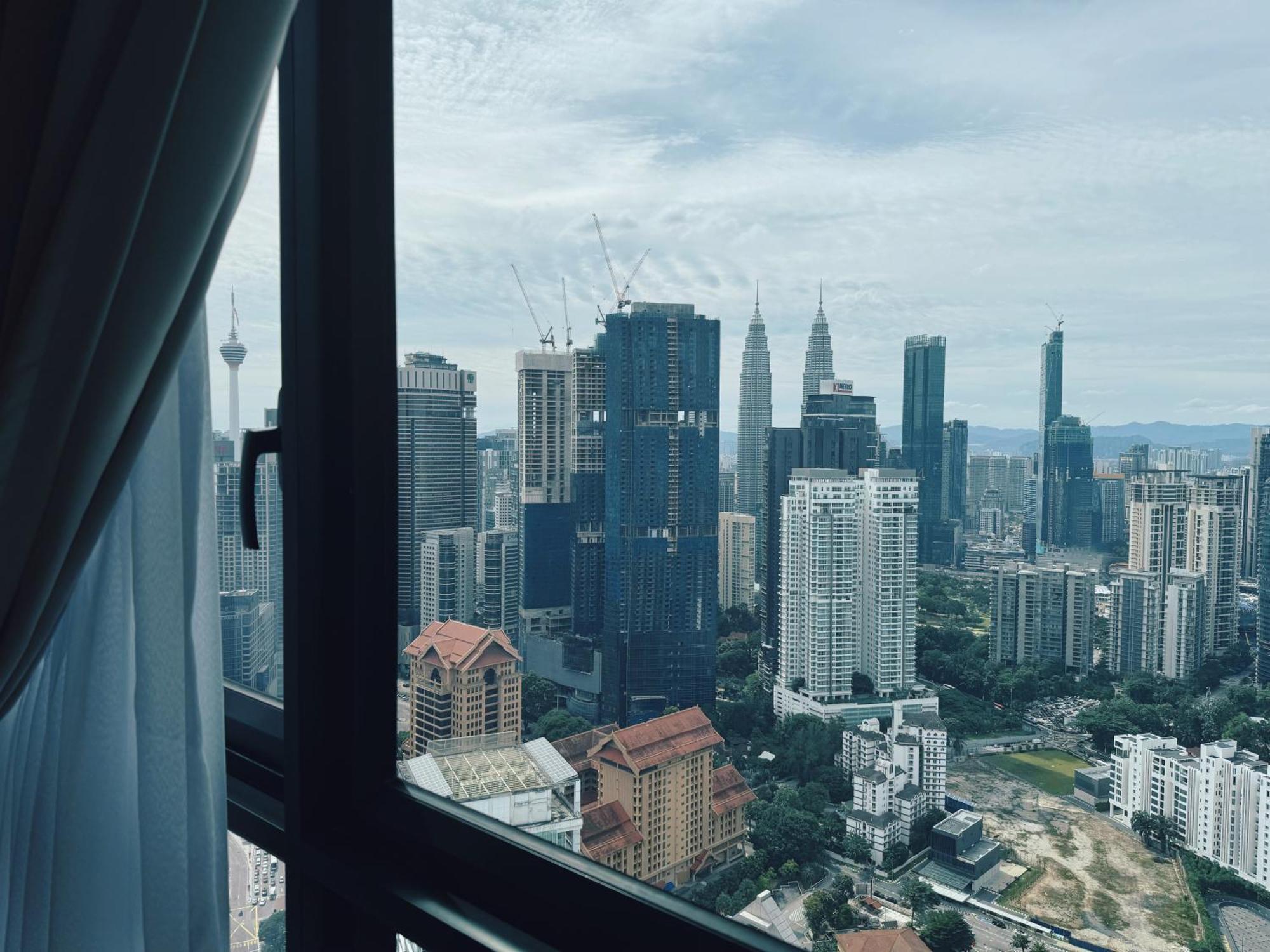 Апартаменты Agile Bukit Bintang Trx By Dormeo Destinations Куала-Лумпур Экстерьер фото