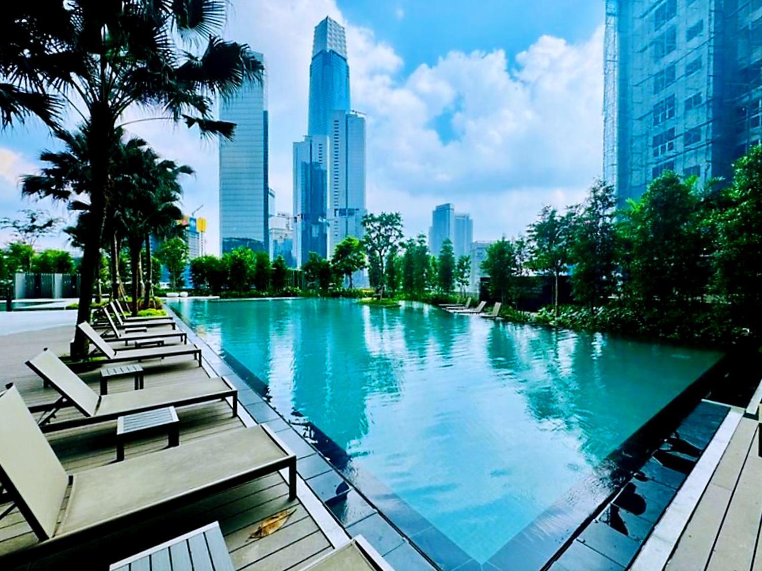 Апартаменты Agile Bukit Bintang Trx By Dormeo Destinations Куала-Лумпур Экстерьер фото